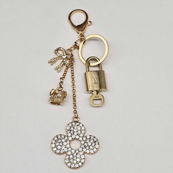 Authentic Louis Vuitton Lock & Key with unbranded Bagcharm, Keycharm, Keychain - Picture 8 of 10